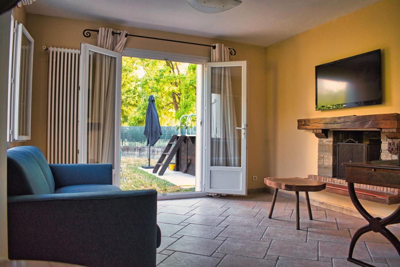 Agréable maison avec piscine Carcasona Exterior foto